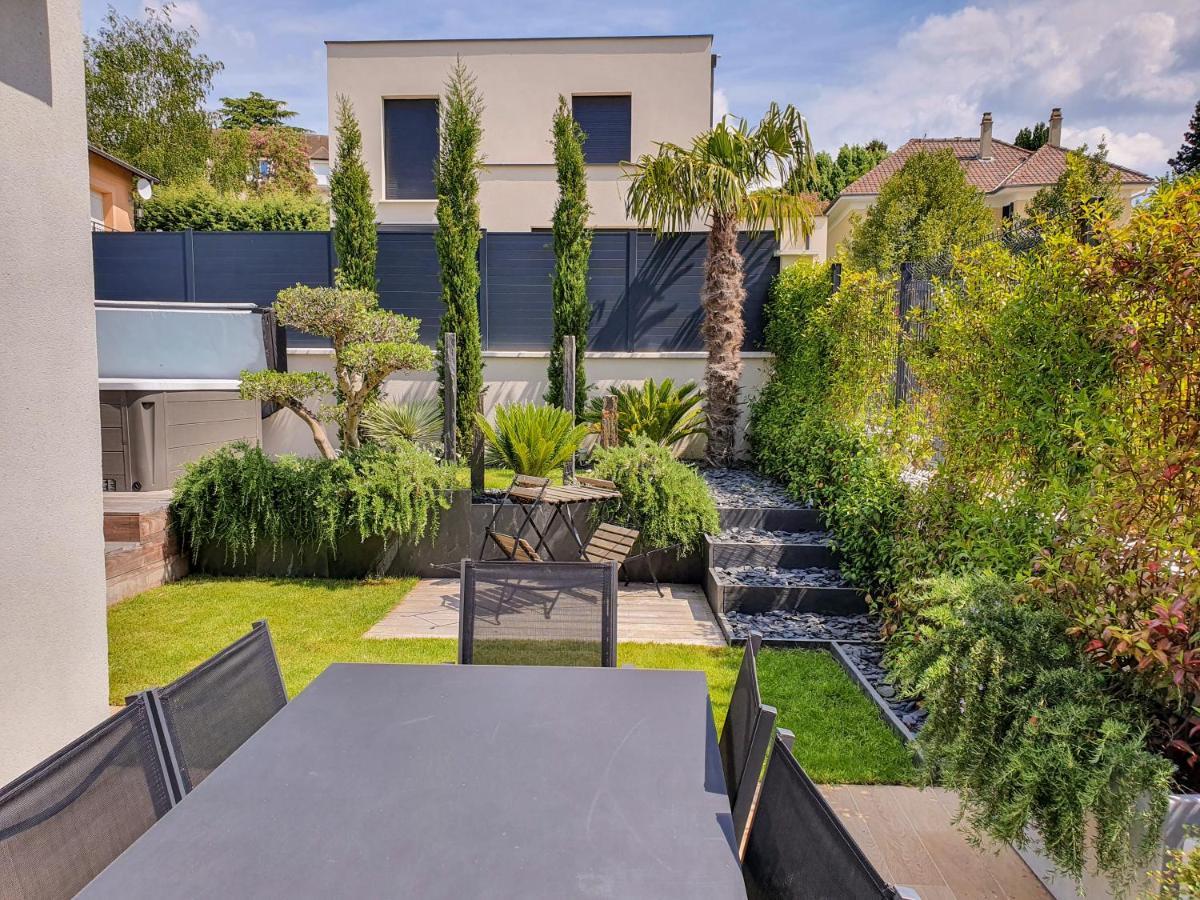 Exigehome - Chambre D'Hote Avec Jacuzzi Et Jardin Paysage, Partage Orgeval  Exterior photo