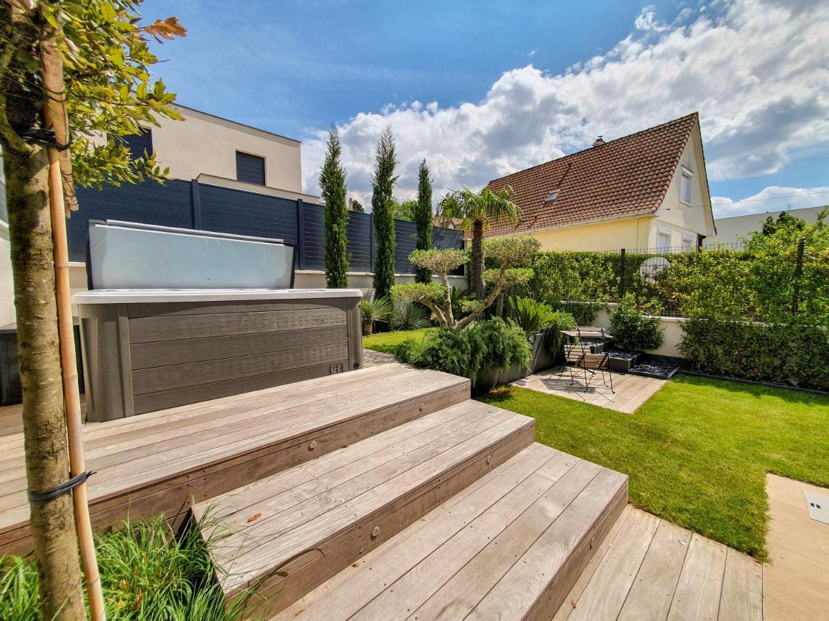 Exigehome - Chambre D'Hote Avec Jacuzzi Et Jardin Paysage, Partage Orgeval  Exterior photo