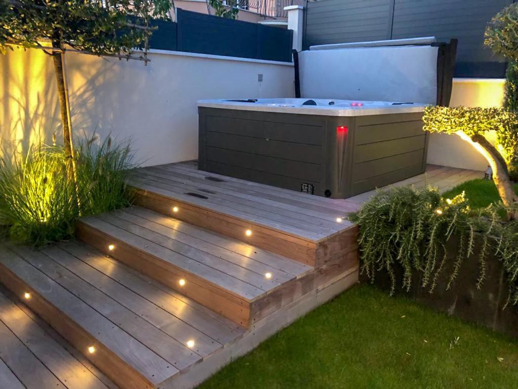 Exigehome - Chambre D'Hote Avec Jacuzzi Et Jardin Paysage, Partage Orgeval  Exterior photo